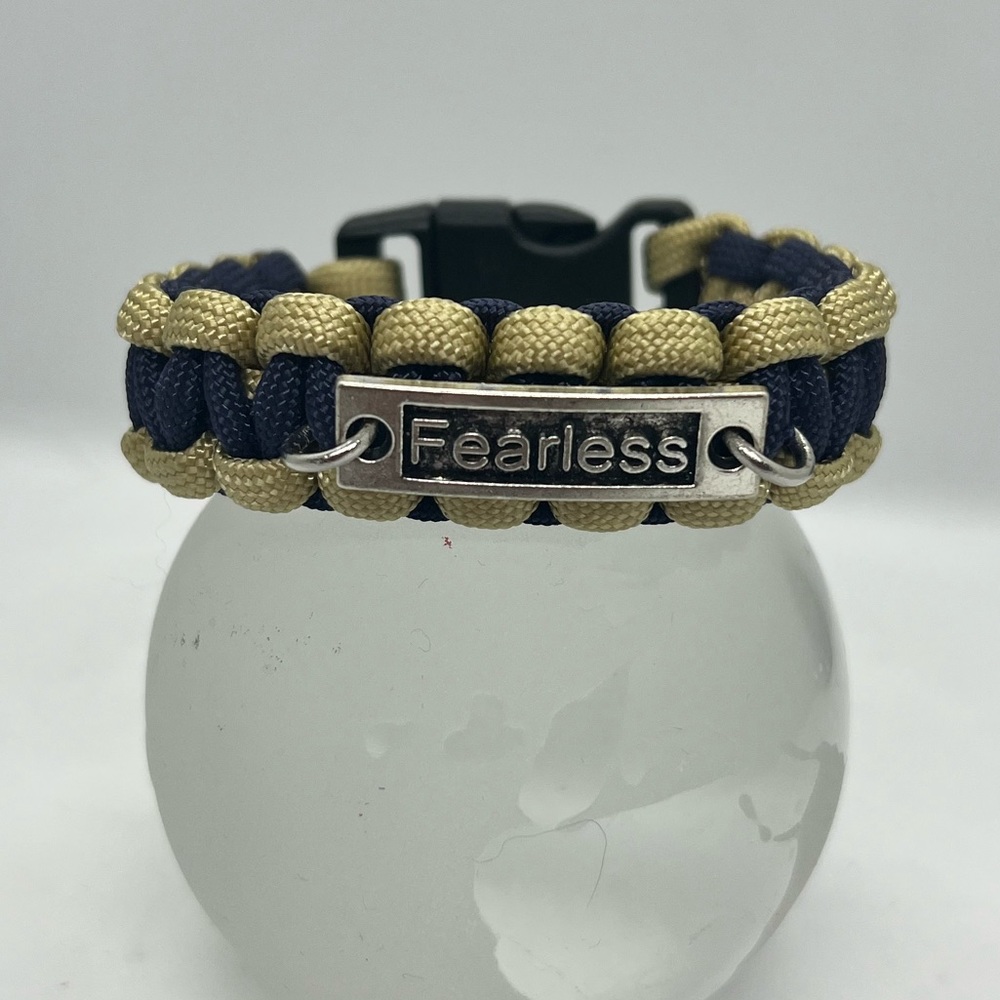 Paracord Knotted Bracelet Unisex with Charm FEARLESS